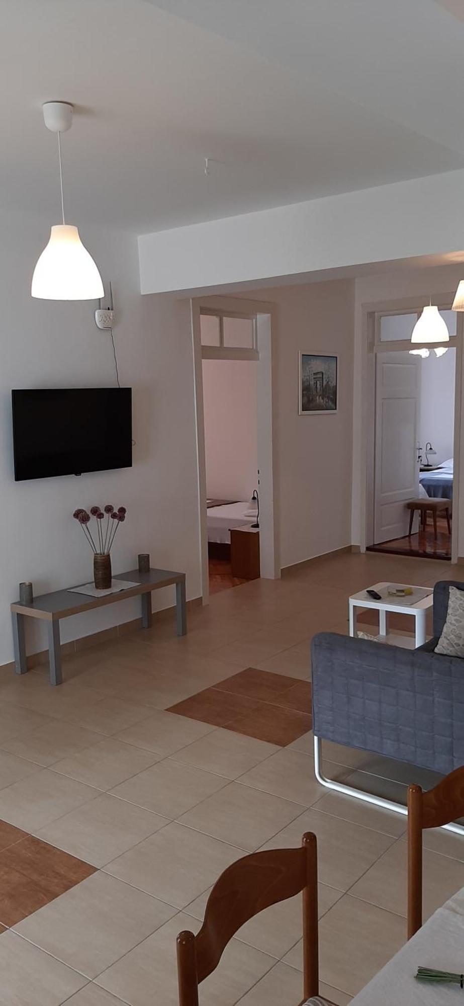 Apartments Ruzica 泽斯特拉格 外观 照片